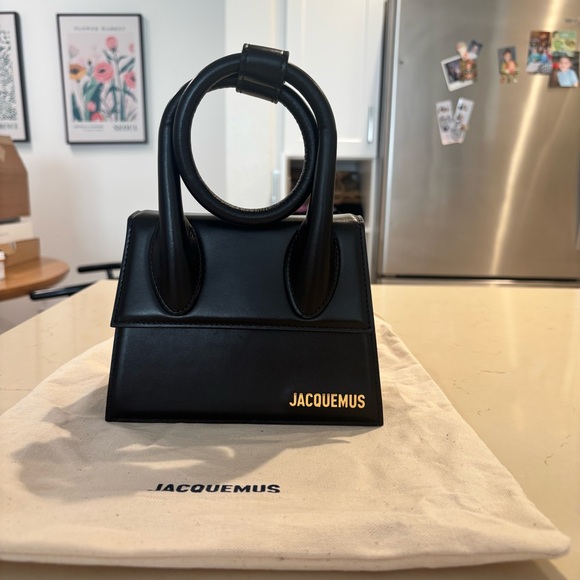 Jacquemus - The knot Chiquito in black - Coiled leather handbag - Picture 1 of 10